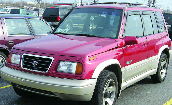 Suzuki-Sidekick-Sport