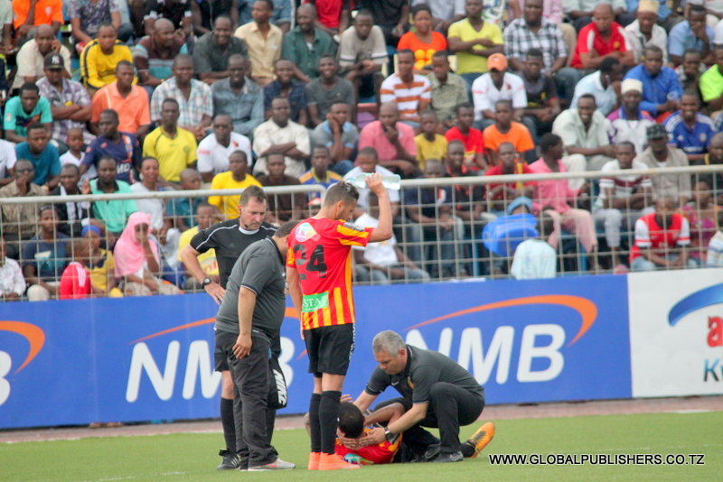 AZAM VS ESPERANCE (3)