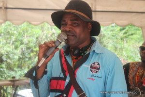 KINGBLAISE WA FM AKADEMIA AKIIMBA KWA HUZUNI
