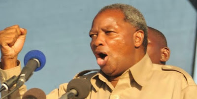 Vigogo watatu wanusuru hekalu la Dk. Slaa