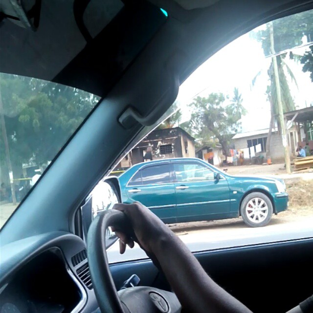 Kununua gari kisa mwezako analo ni ulimbukeni uliopitiliza! - Global Publishers