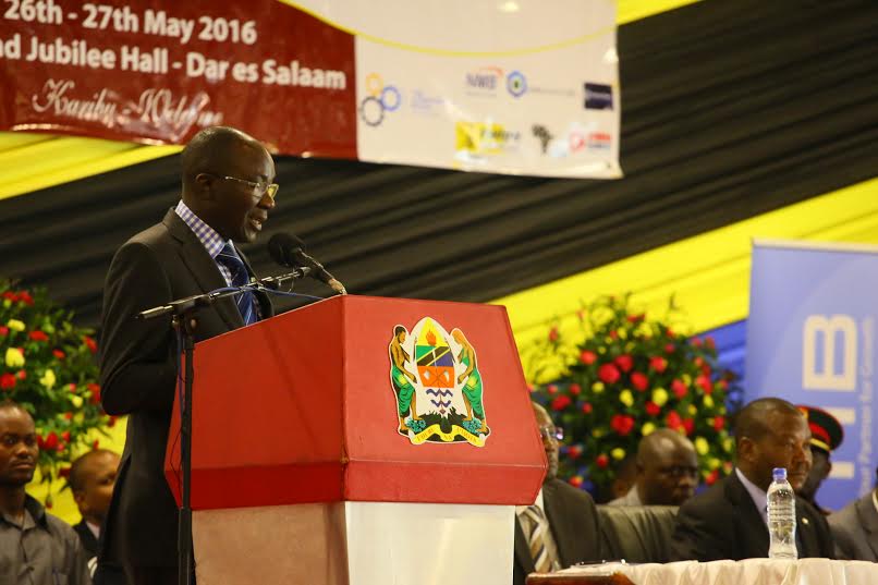 Wakandarasi 4572 Wafutiwa Leseni Zao - Global Publishers