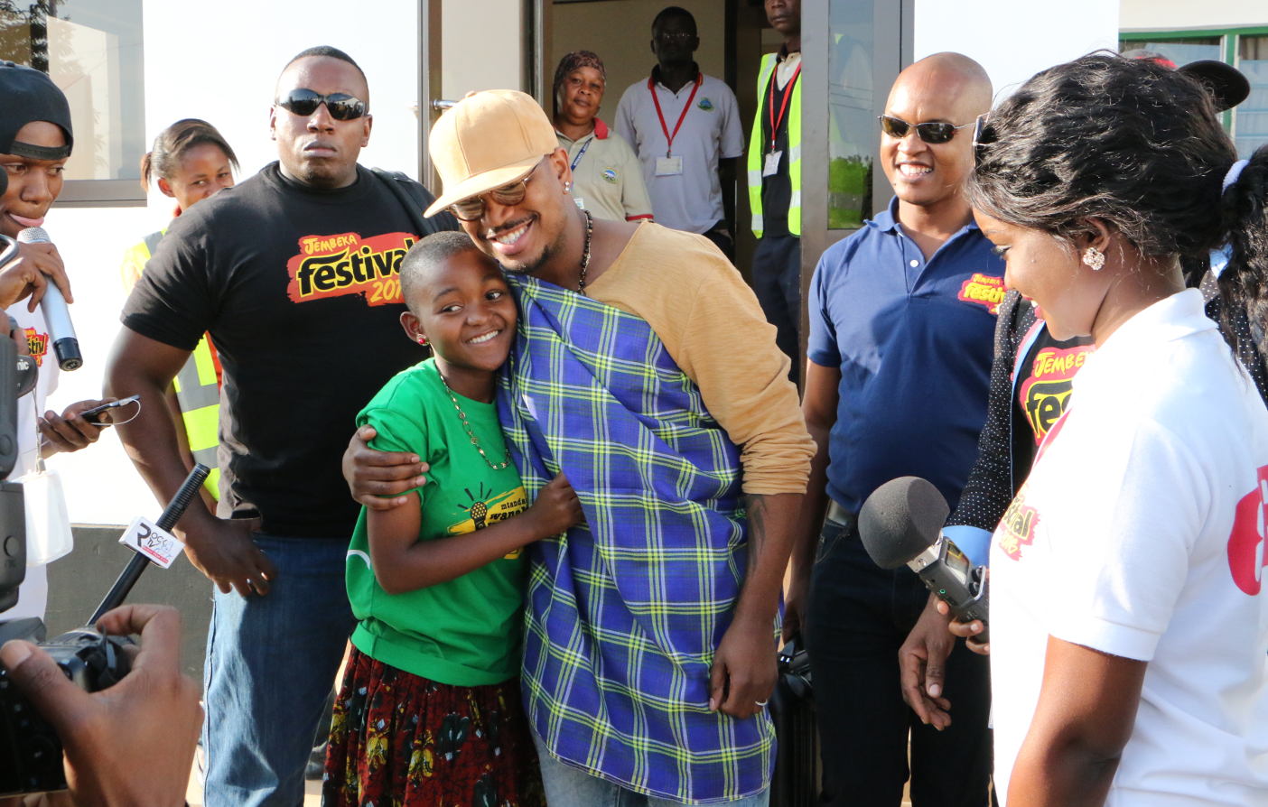 Ne-Yo Alivyopokelewa Mwanza… Kama Mfalme Vile! - Global Publishers