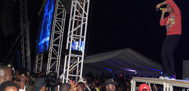 Fiesta 2016 Imoo Yatikisa Jiji la Mwanza - Global Publishers