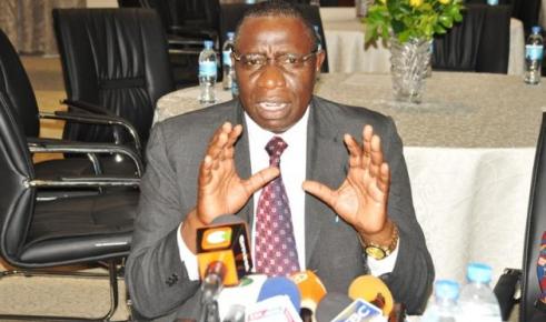 Wanaoficha fedha ni wahujumu uchumi – Wasomi