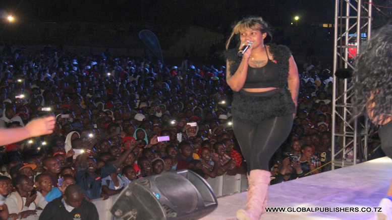 Tamasha la Tigo Fiesta Lafana Mjini Singida - Global Publishers