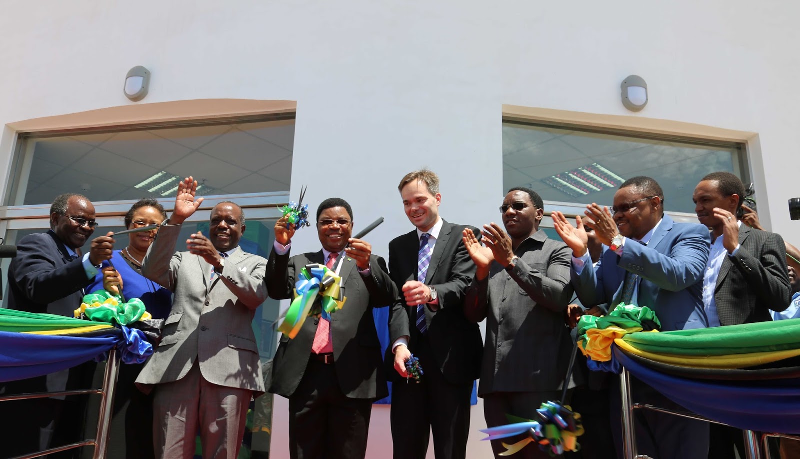 Waziri Mkuu Majaliwa Azindua Mradi wa Uboreshaji Miundombinu ya Umeme Dar - Global Publishers