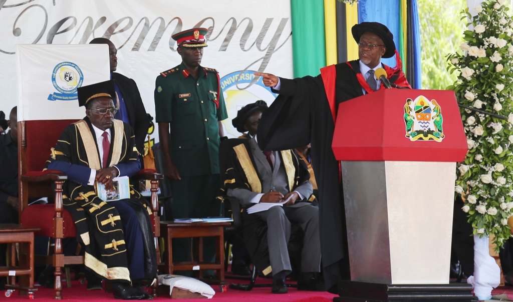 Rais Magufuli Atoboa Siri ya Kuivunja Bodi ya TRA - Global Publishers