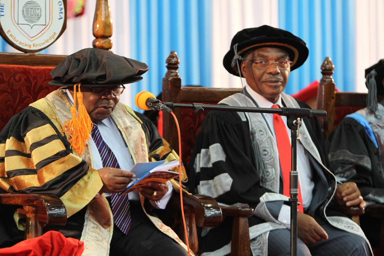 Mkapa Ampongeza JK kwa Ujenzi wa Chuo Cha Udom - Global Publishers