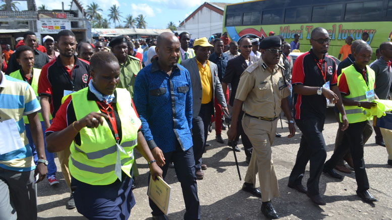 Abiria Waaswa Kutoa Taarifa Kuhusu Madereva Wanaovunja Sheria - Global Publishers