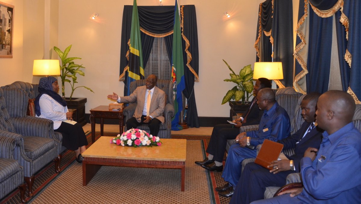 Video: JPM Aagiza Machinga Wasiondolewe Katikati ya Jiji la Mwanza, Wachimbaji Wadogo Shinyanga - Global Publishers