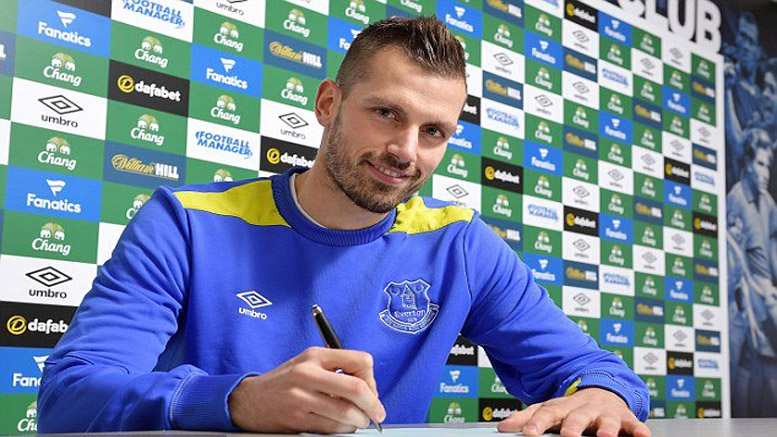Morgan Schneiderlin Atua Everton Kutoka Manchester United - Global Publishers