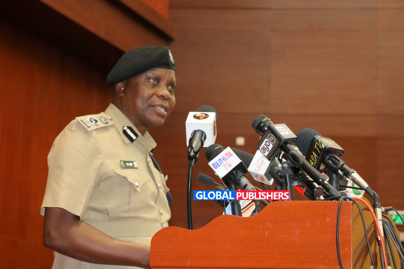 Video: Kamanda Sirro: Tumekamata  Watuhumiwa 311 wa Dawa za Kulevya - Global Publishers