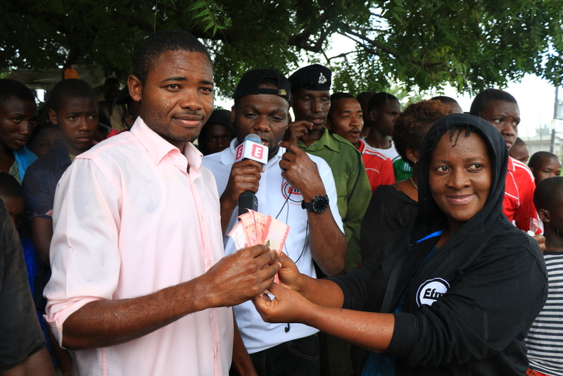 Efm Redio Kugawa Pesa kwa Wasikilizaji Wake