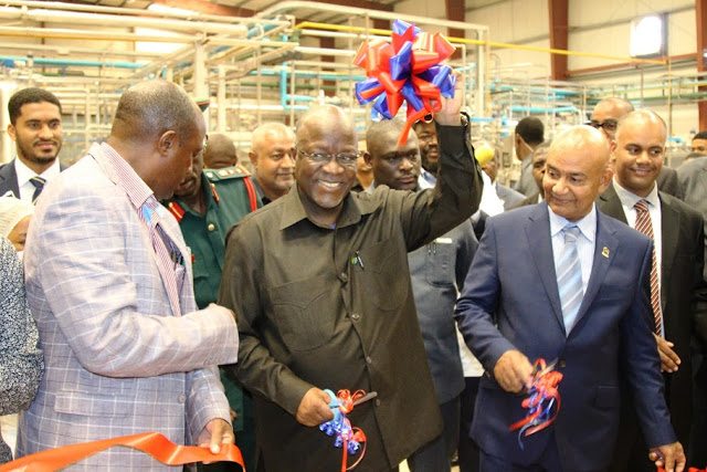 BreakingNews: Rais Magufuli Azindua Kiwanda cha Matunda Msoga kwa Kikwete