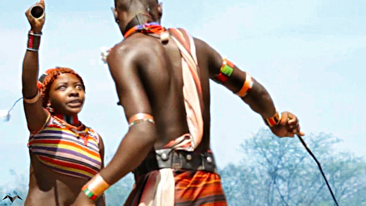 Kabila Linalohusudu Vitambi Linalotembea Utupu