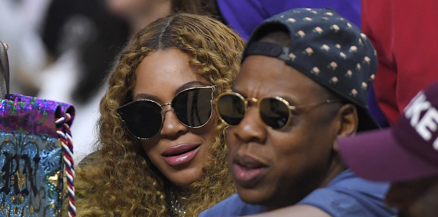 Povu la Jay Z Lamchanganya Benet, Aposti Tena - Global Publishers