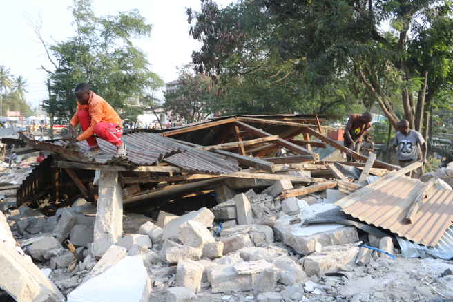 Bomoabomoa Kimara Yaanza Barabara ya Morogoro - Global Publishers