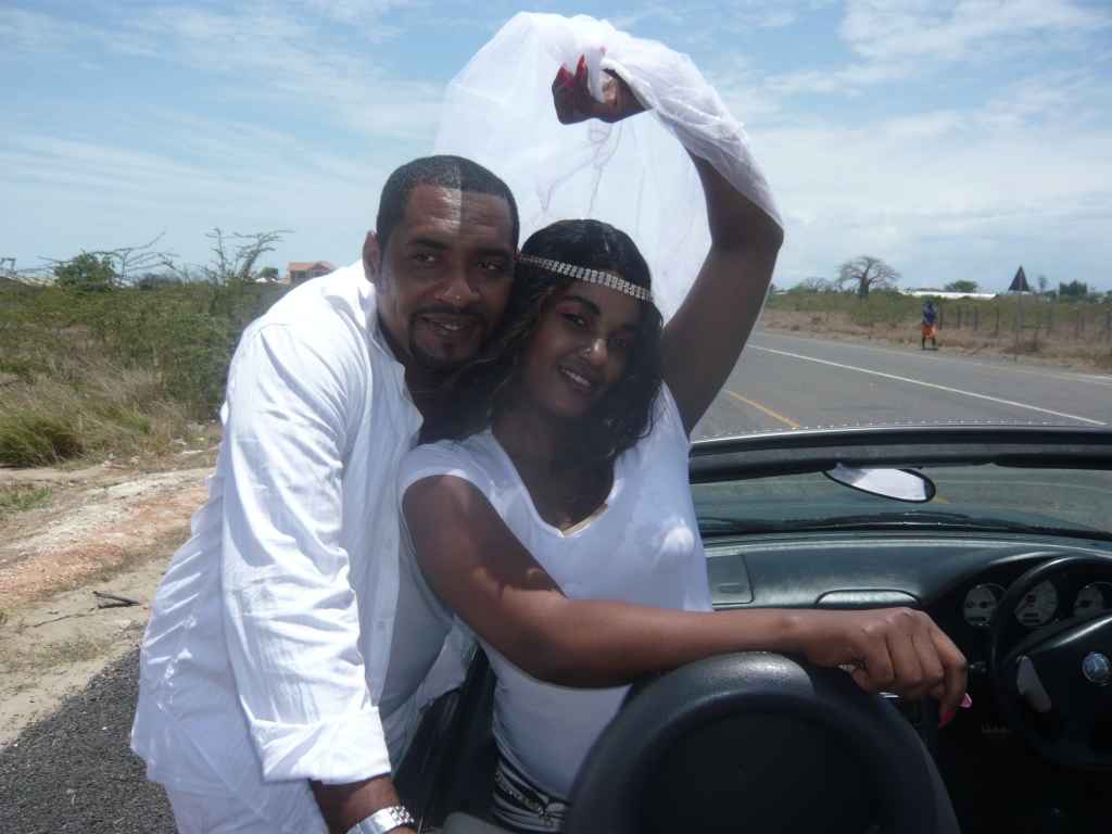 LIVE: Mapokezi ya Issa Mussa ‘Cloud’ 112, Dar Akitokea Sweeden - Global Publishers