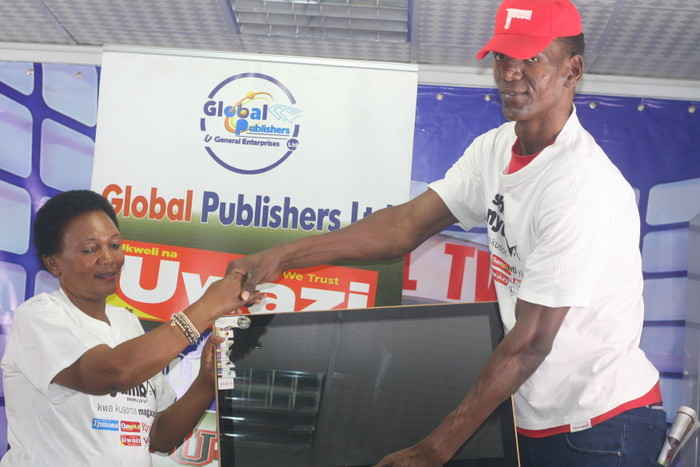 MR SHINDA NYUMBA ZAWADI MLANDIZI LEO - Global Publishers
