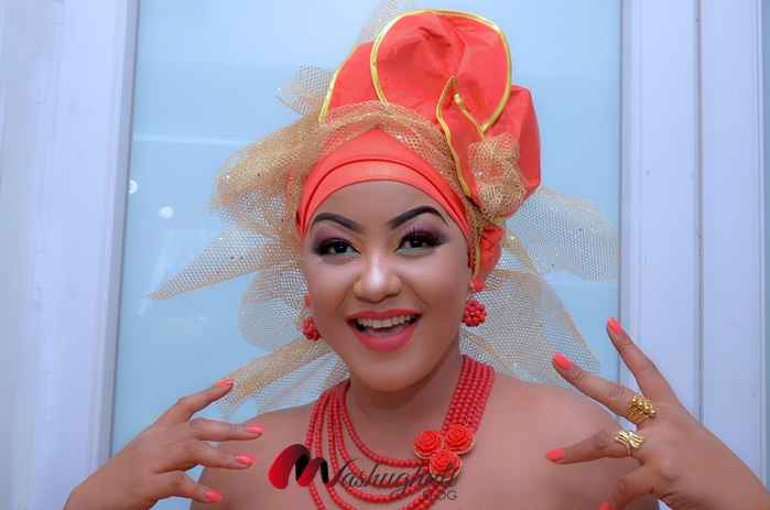 Esha Buhet Ateswa na Kisirani cha Mimba - Global Publishers