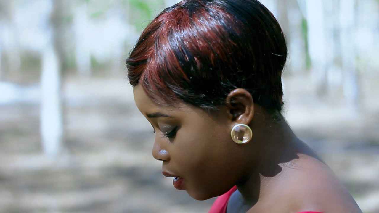 Ritha Komba – Kivulini (Official Music Video) - Global Publishers