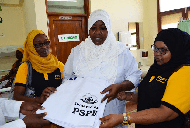 PSPF Wakabidhi Mashuka Kwa Wodi ya Watoto Hospitali ya Mnazi Mmoja Zanzibar - Global Publishers
