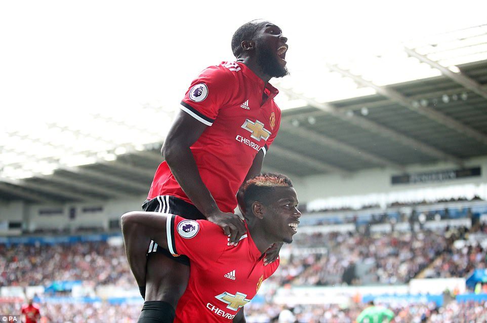 MANCHESTER UNITED YAENDELEA KUGAWA DOZI TU, YATUPIA 4-0 - Global Publishers