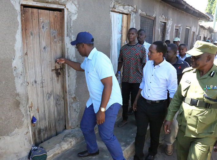 Makonda Abaini Polisi Wanaojihusisha na Unga, Kuvusha Kobe (Video) - Global Publishers