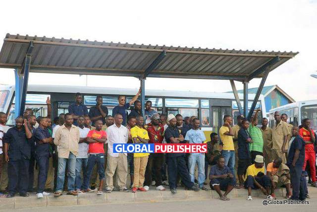 GlobalUpdates: Madereva Daladala Kituo cha Simu 2000 Wagoma - Global Publishers