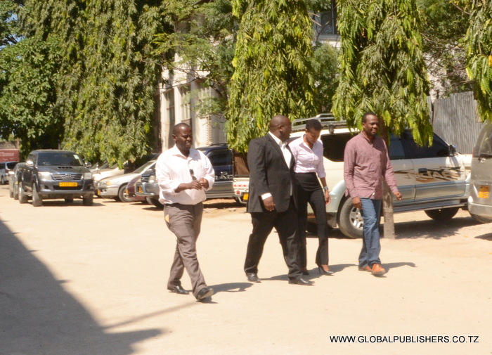 Zitto Kabwe Akamatwa na Polisi Dar - Global Publishers
