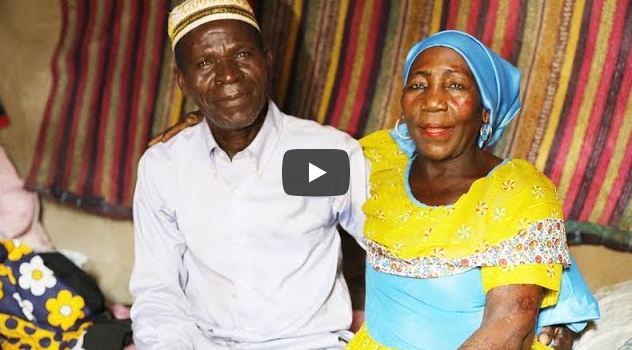 Video: Mzee wa Miaka 75 Afunga Ndoa na Bibi wa Miaka 60, Ndoa Yawa Gumzo! - Global Publishers