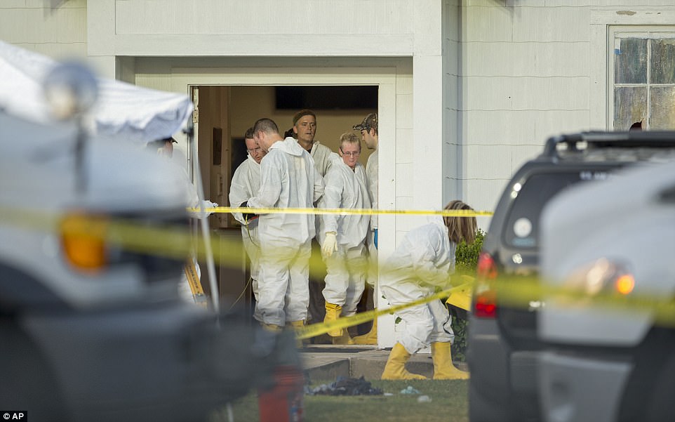 Trump Atoa Pole Kwa Wafiwa 26 Waliouawa Kanisani Texas (Live Video) - Global Publishers