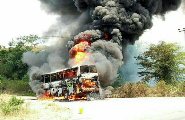 Ajali Mbaya: Basi Lenye Abiria Lateketea - Global Publishers