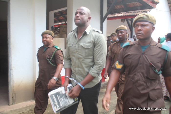 ALICHOKISEMA HAKIMU KWENYE HUKUMU YA SCORPION - Global Publishers