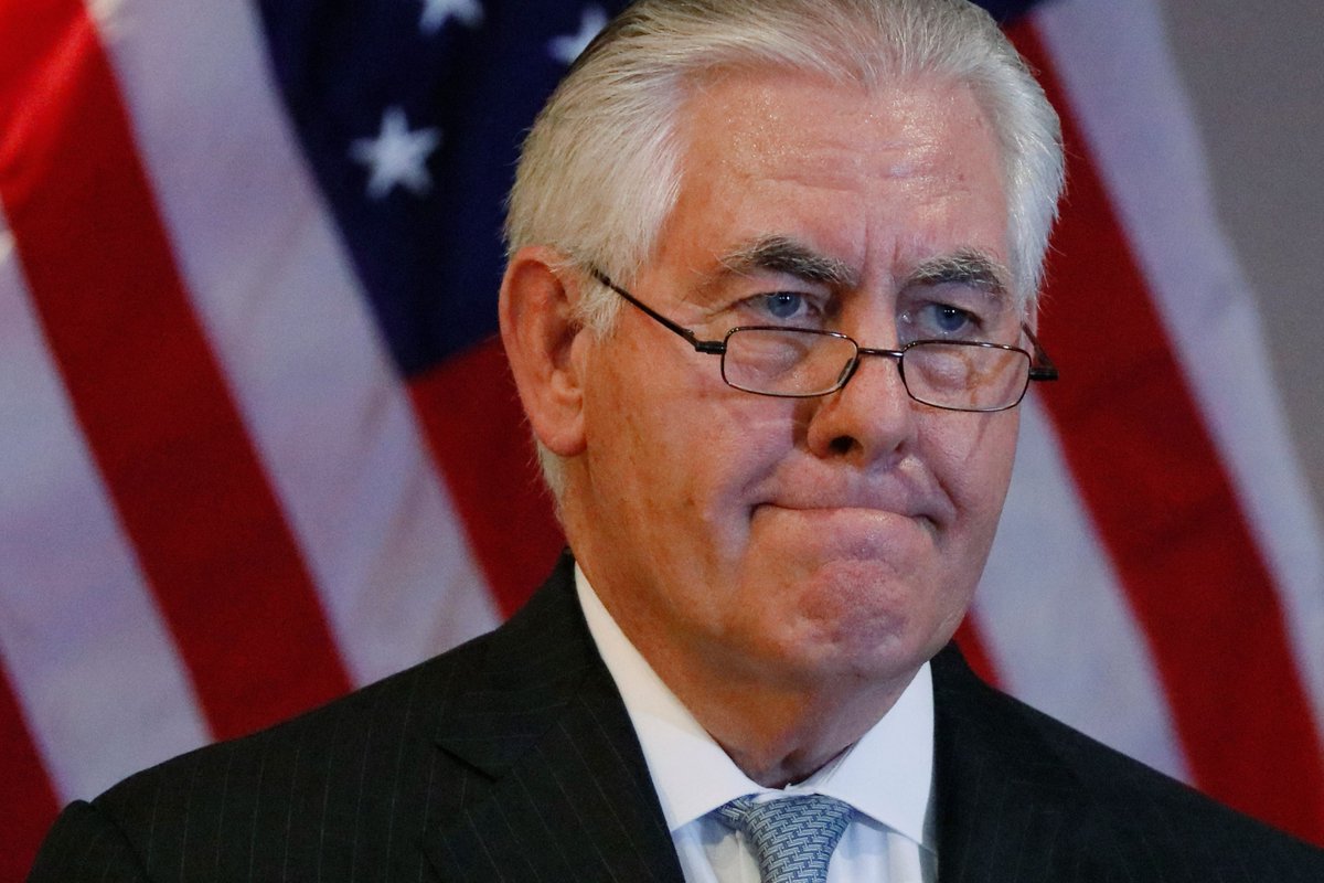 BREAKING NEWS: Trump Amtimu Waziri wa Mambo ya Nje, Tillerson - Global Publishers