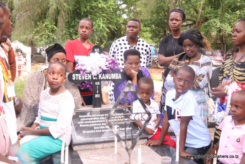 Mama Kanumba Atoswa Mazima! - Global Publishers