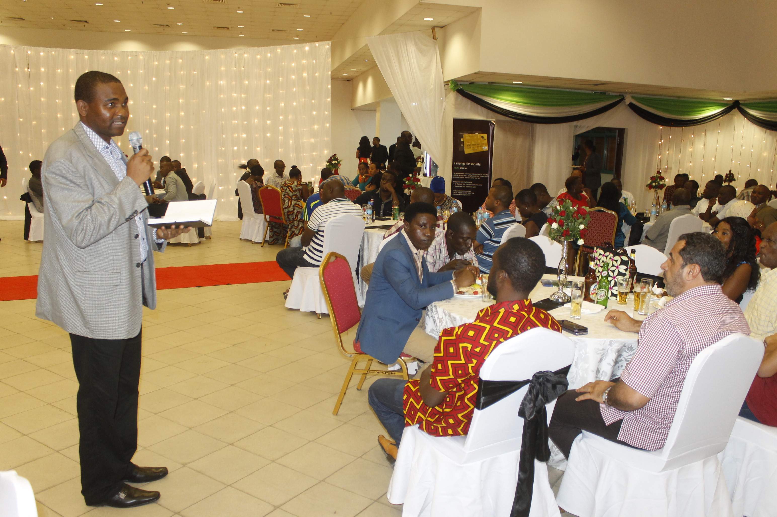 CBA YATOA BIL 10 ZA MIKOPO KWA WATEJA WAKE - Global Publishers