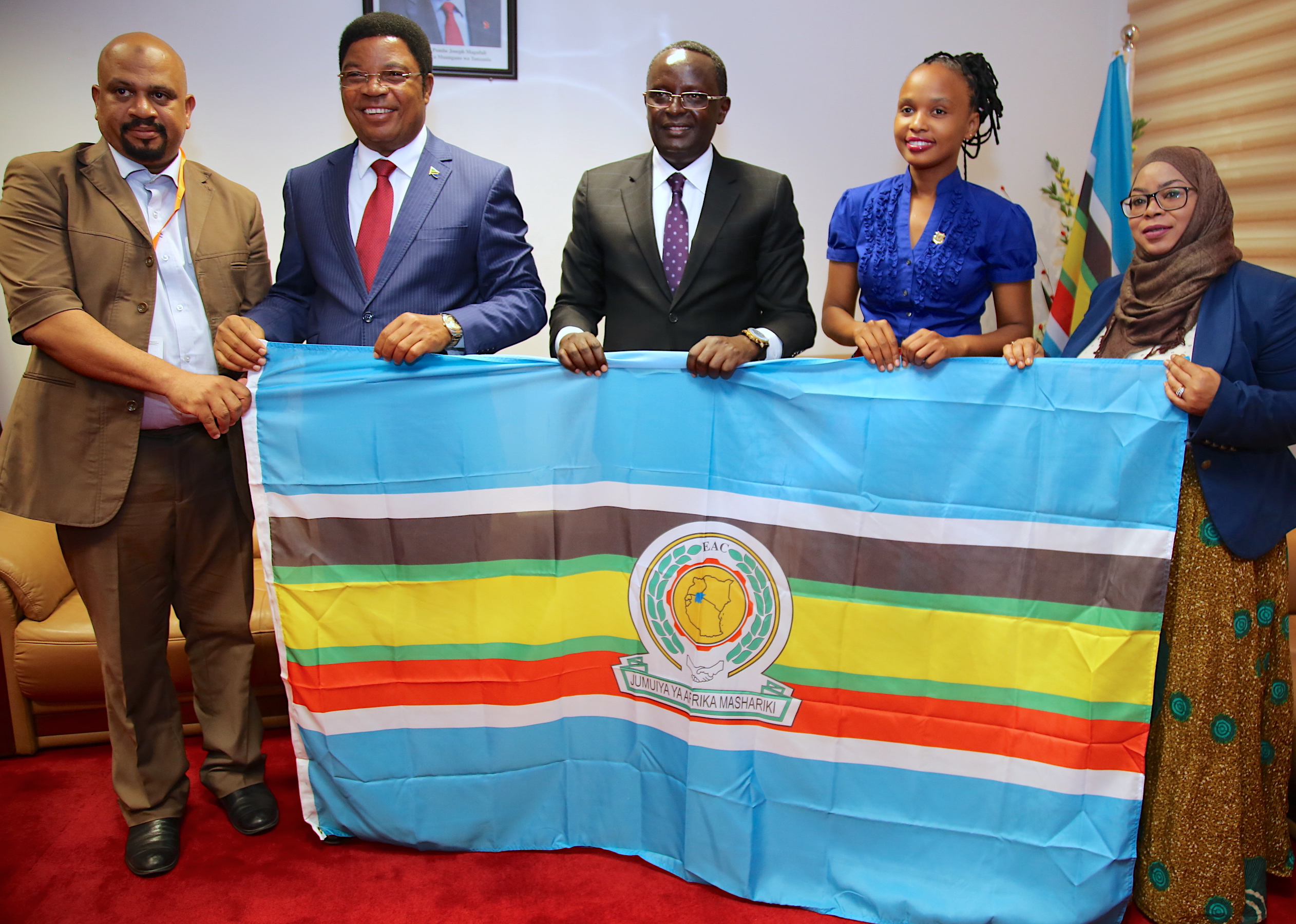 SPIKA EALA AIPONGEZA TANZANIA KWA MAENDELEO - Global Publishers