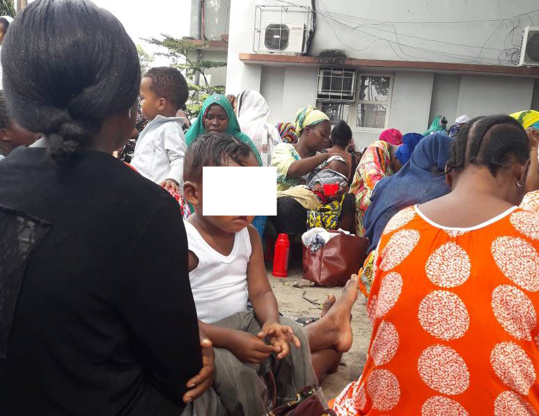 ALIYEZAA NA MCHINA, PAPARAZI WAACHA GUMZO! - Global Publishers