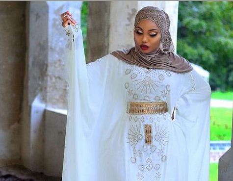 Mnaomsema Sanchi ni Wivu Tu - Global Publishers