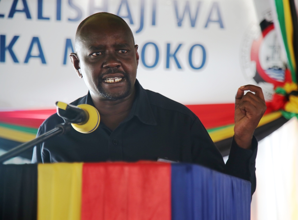 Mwalimu Asakwa Kwa Kumbaka Mwanafunzi Ngorongoro - Global Publishers
