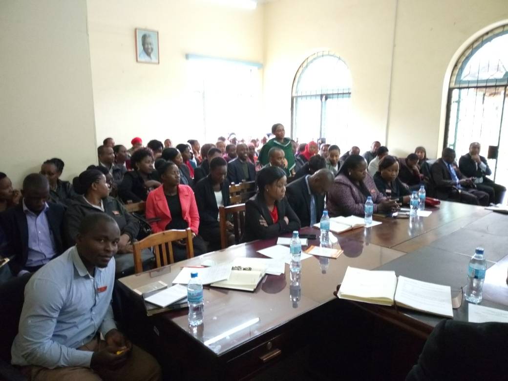 JAJI MZUNA AKABIDHIWA OFISI YA MAHAKAMA KANDA YA ARUSHA - Global Publishers