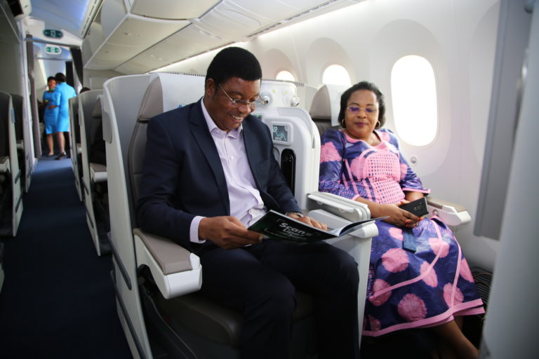 Majaliwa Akwea Dream Liner Kutoka Mwanza – Dar (Pichaz) - Global Publishers