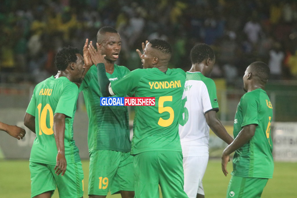 Kocha Yanga Apiga Marufuku Mafaza - Global Publishers