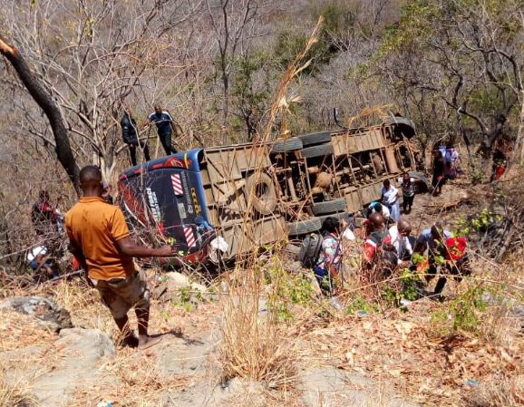 BASI LA NEW FORCE LATUMBUKIA KITONGA, 10 WAJERUHIWA - Global Publishers