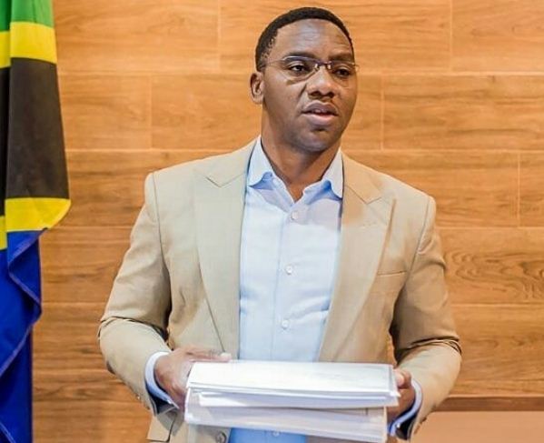 RC MAKONDA ATANGAZA FURSA KWA VIJANA WATAALAM WA IT - Global Publishers