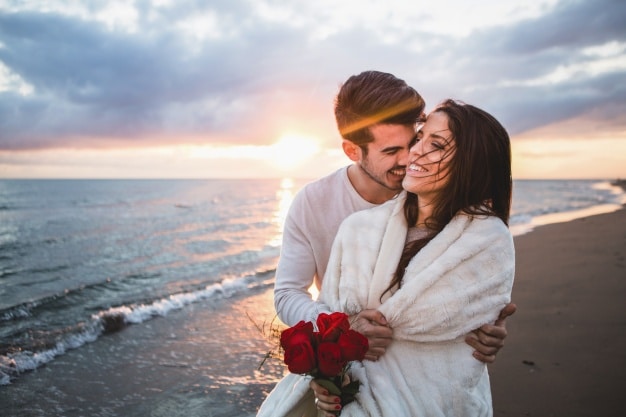 UNAWEZA KUOLEWA N A MTU USIYEMPENDA ? - Global Publishers