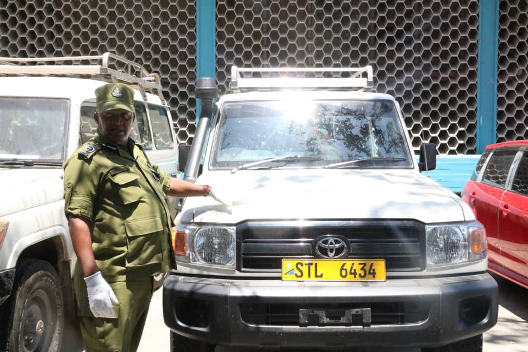 DAKTARI AKAMATWA NA GARI LA WIZI LA SERIKALI – VIDEO