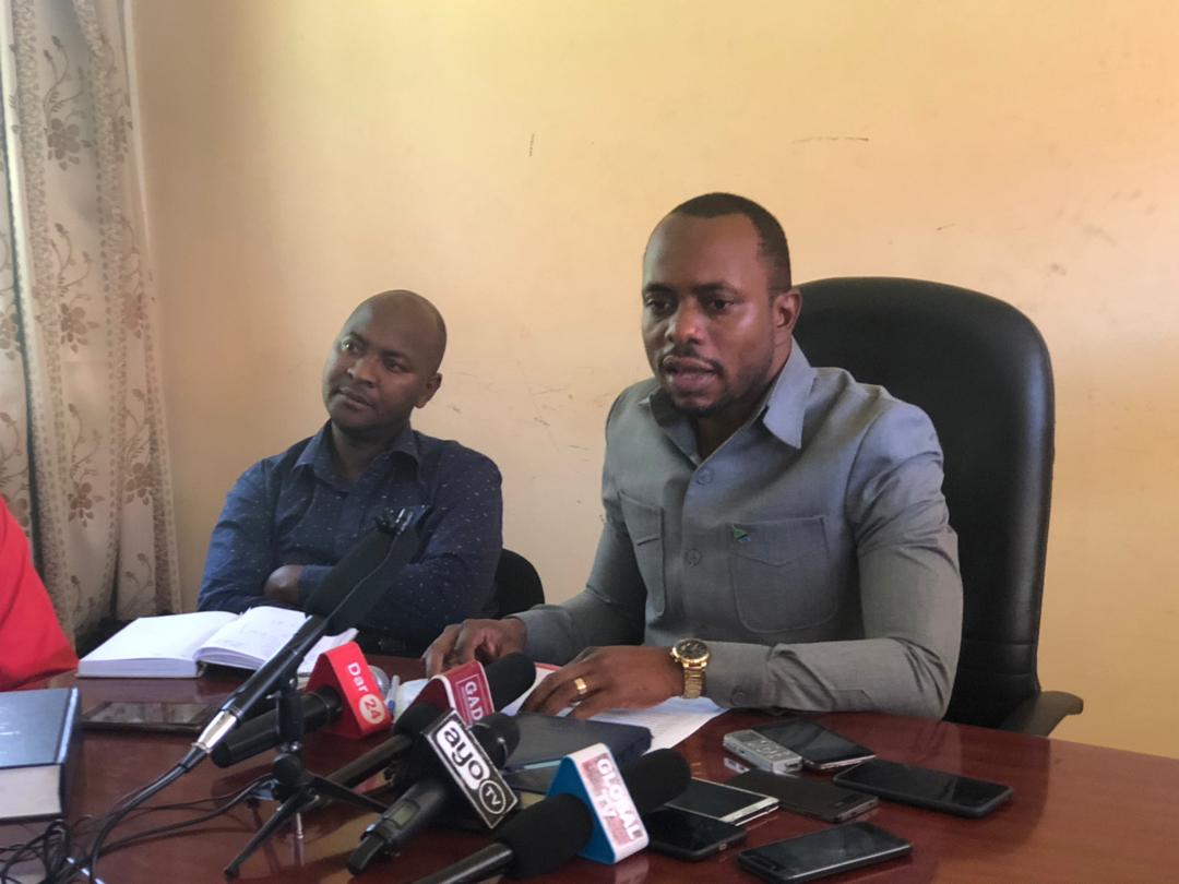 DC JERRY MURO APAMBANA NA WATIA MIMBA MADENTI – VIDEO - Global Publishers
